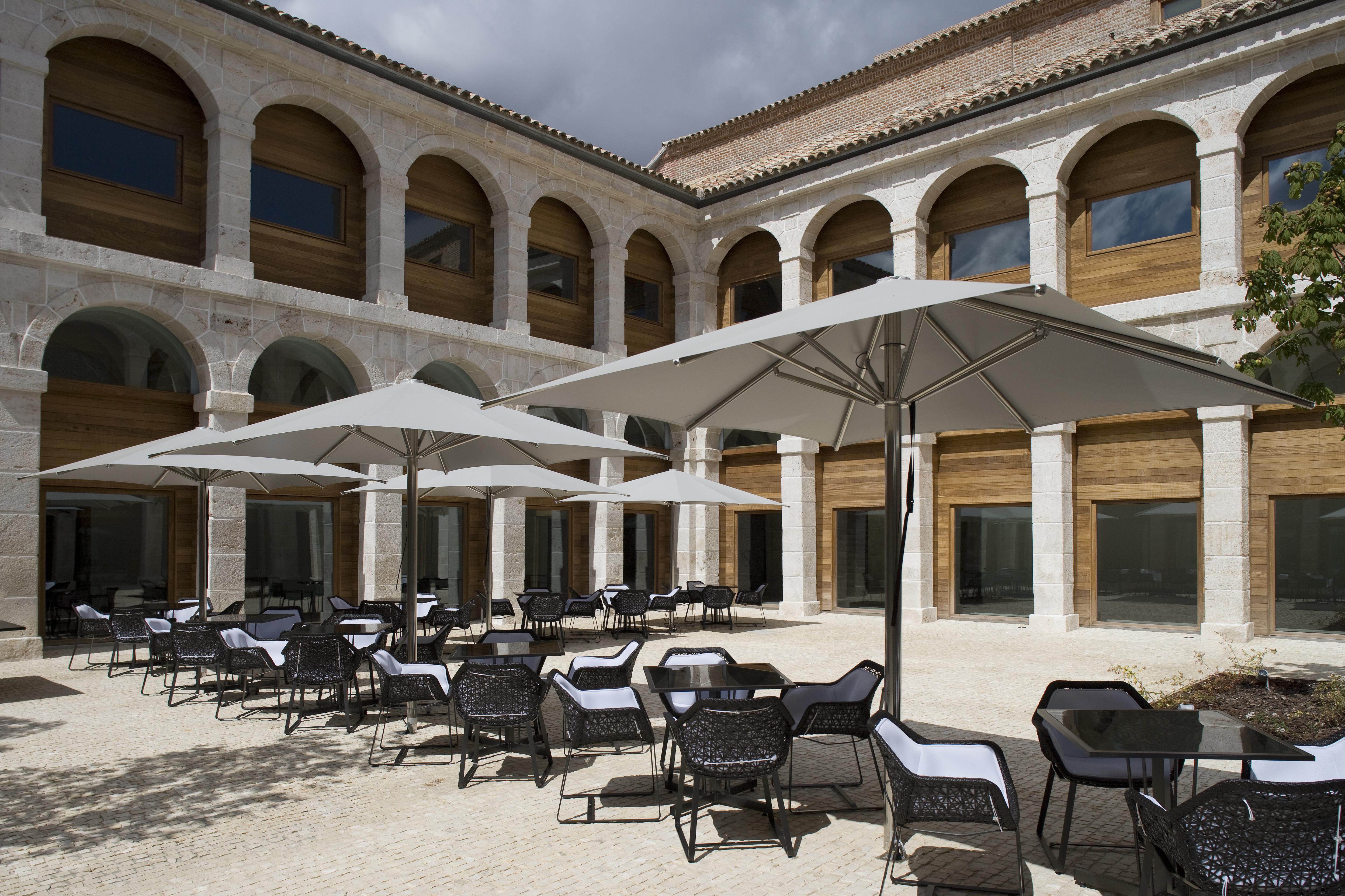 Parador De Alcalá de Henares Zewnętrze zdjęcie