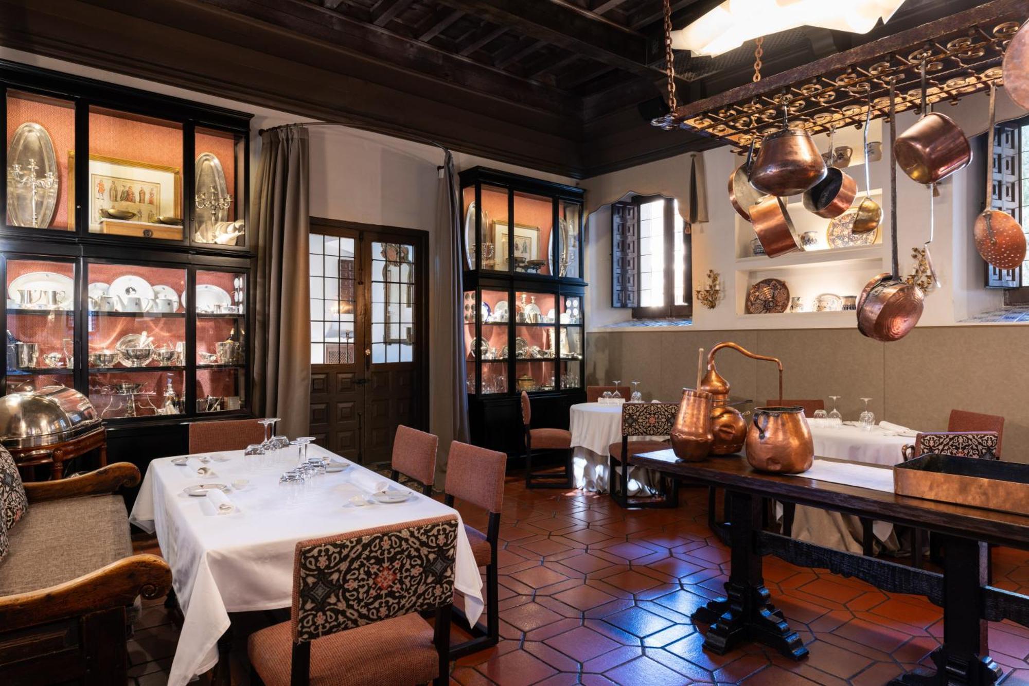 Parador De Alcalá de Henares Zewnętrze zdjęcie